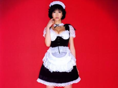 aki-hoshino-maid